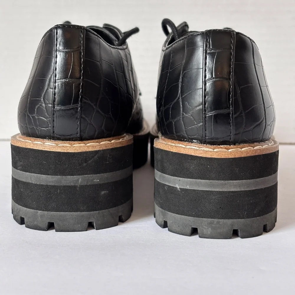 Steve Madden Women's Terri Derby Platform SZ 5.5 Black Crocodile Print Shoe